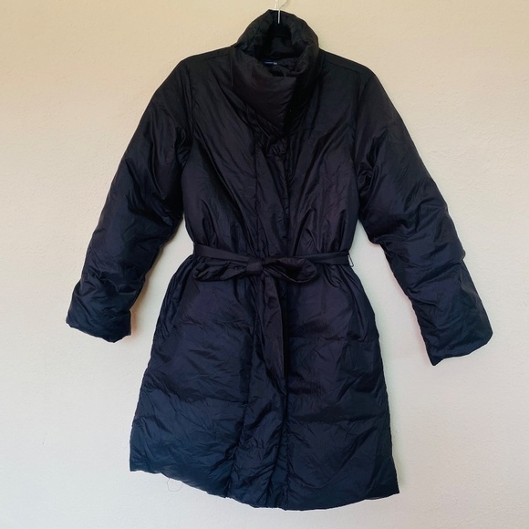 GAP Black Puffer Jacket - Picture 1 of 15